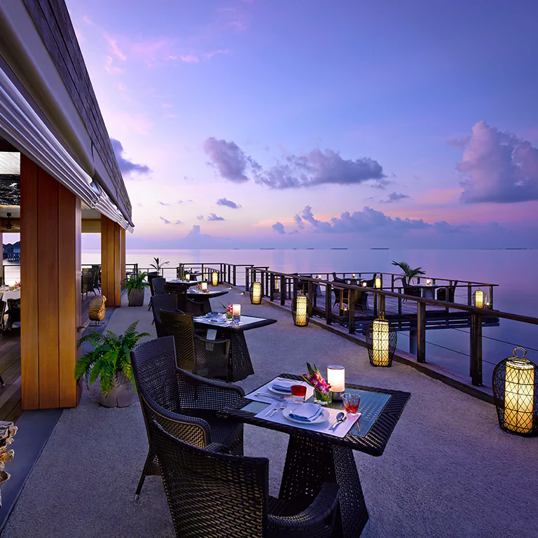 dusit-thani-maldives-dining-benjarong