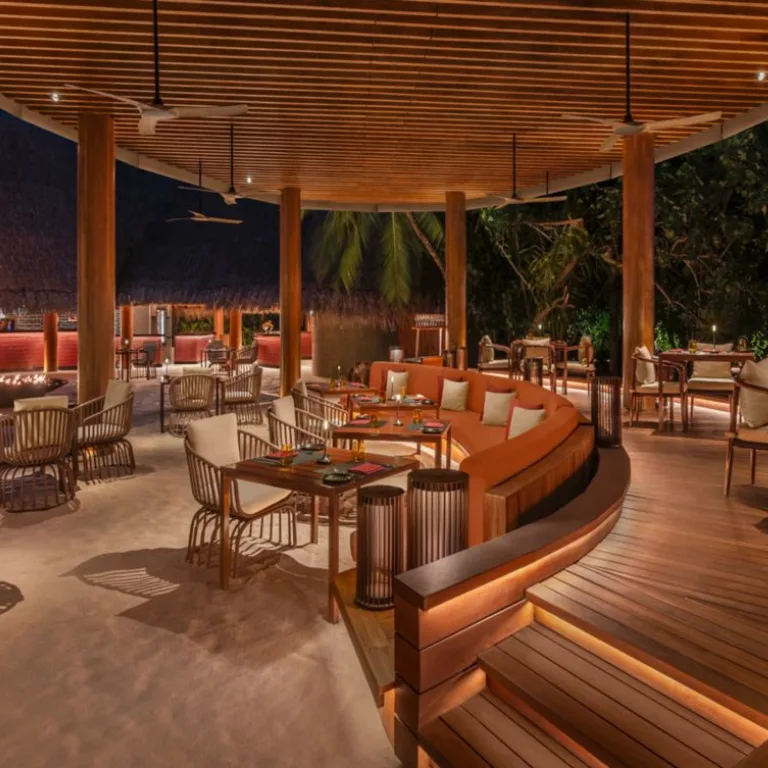 Restaurant-Fire-W-Maldives