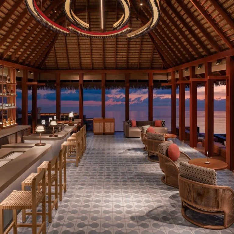 Restaurant-Sip-W-Maldives