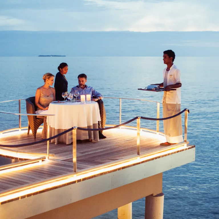 Velaa-Private-Island-Maldives-Restaurant-2