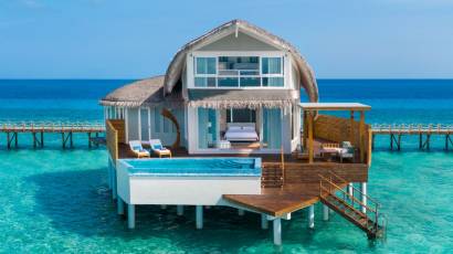 Maldives villa stay vacation