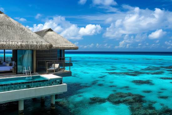 Cheap Overwater Villas in Maldives_ How to Stay for Less-min