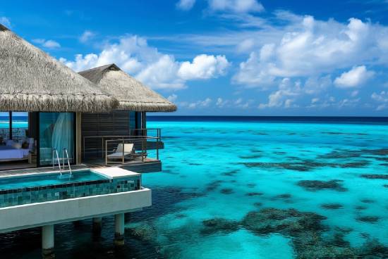 Cheap Overwater Villas in Maldives_ How to Stay for Less-min