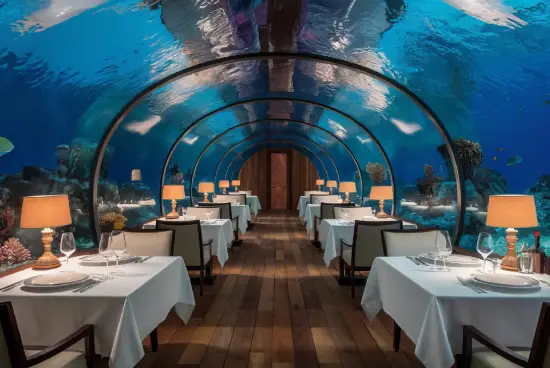 Maldives underwater restaurant (1)